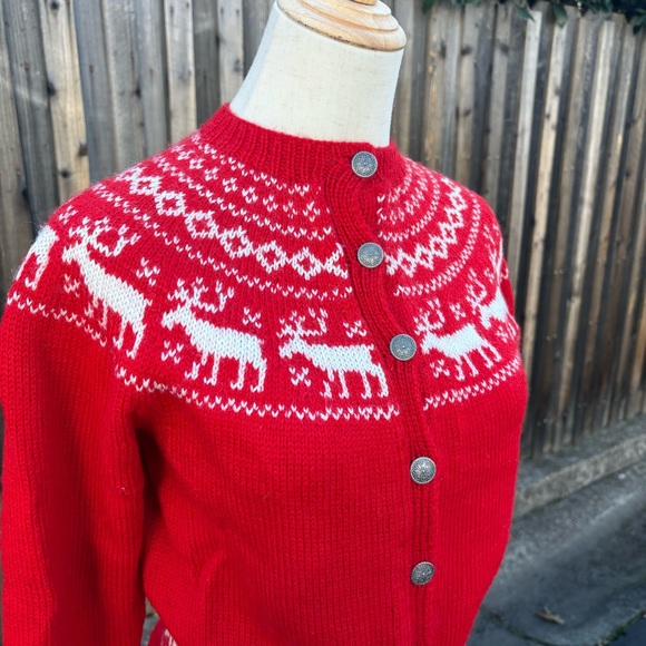 Fair Isle/Nordic Christmas Cardigan - Picture 2 of 4